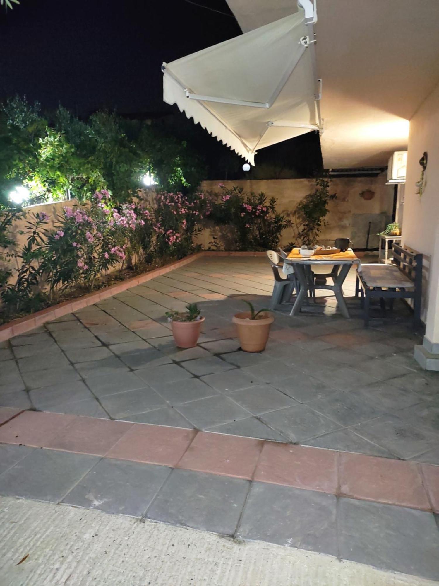 Palioura Georgia'S Apartment מראה חיצוני תמונה